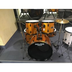 Mi.Lor Drum L-1010 YE Drum Set 5 pezzi completa di meccaniche piatti sgabello colore giallo arancio