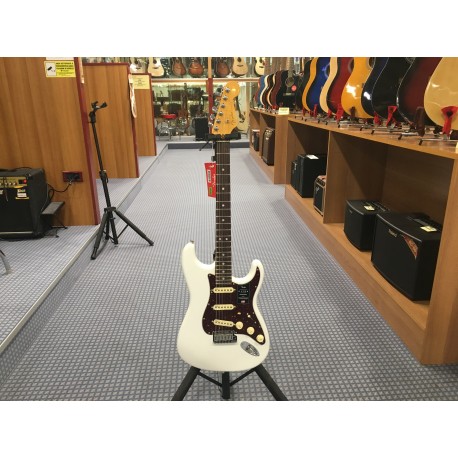 Fender AM ULTRA STRAT RW APL 