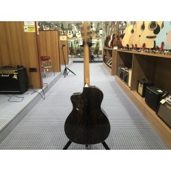 Taylor 214ce-SB DLX ES2