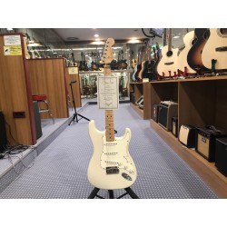 Fender Custom Classic Stratocaster usato