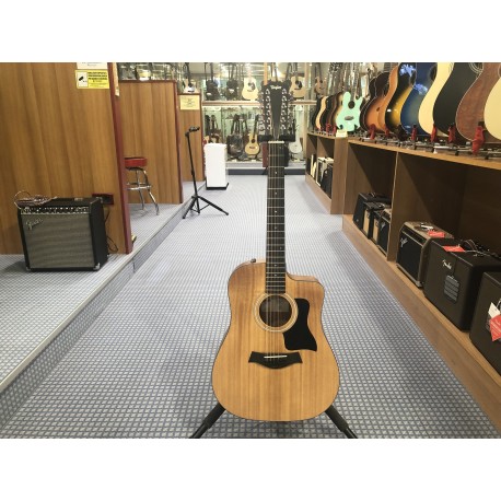 Taylor 150CE Sapele/spruce