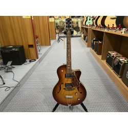 Godin 5th Avenue Cutaway KingPin II HB Cognac Burst 