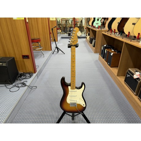 Fender Stratocaster 3 Color Sunburst Anno 1983