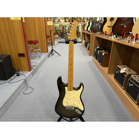 Fender Stratocaster Strat Plus Deluxe Ebony Frost Anno 1991