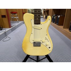 Fender Bullet Deluxe Anno 1981