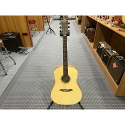Bromo Chitarra Dreadnought Plastic Free Solid Spruce Top Natural