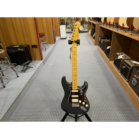 Fender AM PRO CLSC STRAT HSS MN FBLK