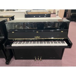 Schimmel Pianoforte verticale nero lucido usato