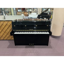 Yamaha Pianoforte verticale C-109 black usato