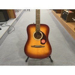 Fender CA DLX REDONDO TPG SSB 